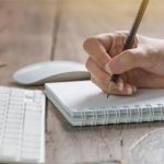 Teks Tanggapan Kritis