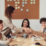 Akomodasi Adalah Proses Penting dalam Menjaga Keseimbangan Sosial