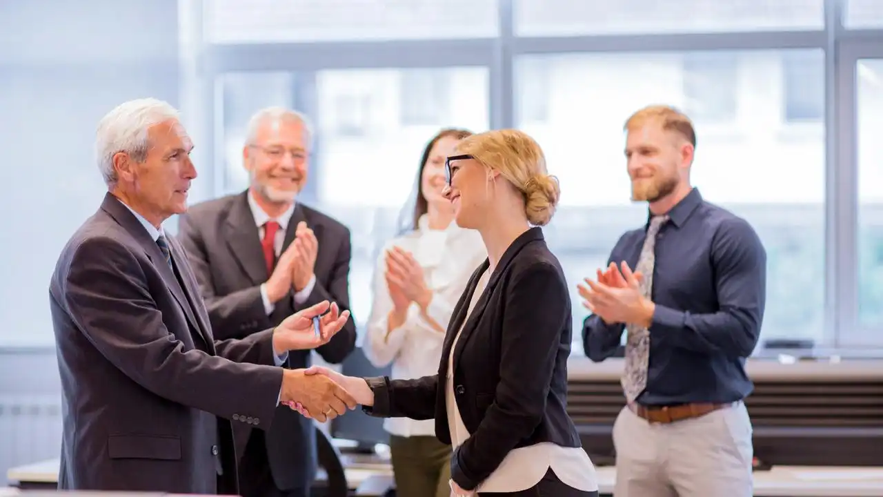 Apresiasi Adalah: Pengertian, Jenis, dan Pentingnya Dalam Kehidupan Sosial dan Seni