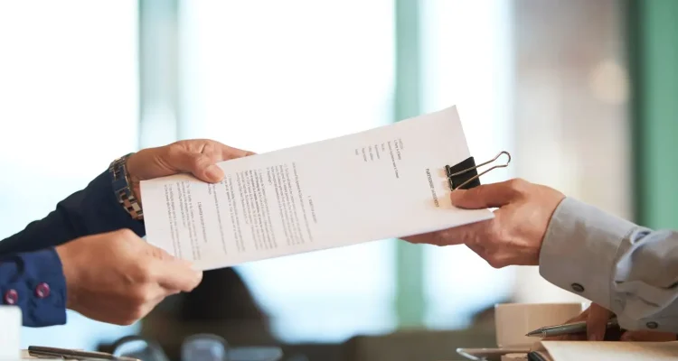 Bea Materai Adalah: Pajak atas Dokumen Resmi yang Mempunyai Kekuatan Hukum