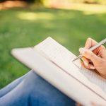 Buku Harian Adalah: Cermin Diri, Ruang Sunyi Tempat Kisah Pribadi Bernaung