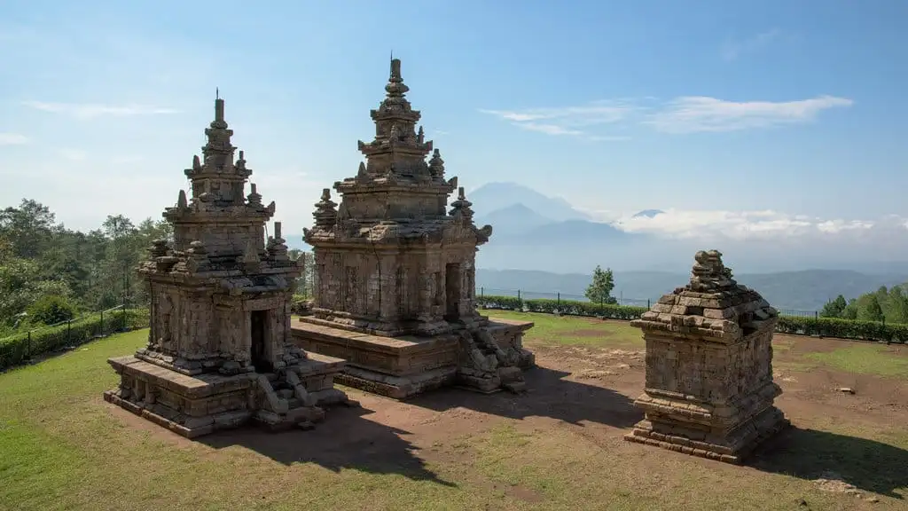 Candi Gedong Songo: Jejak Mistis di Kaki Gunung Ungaran
