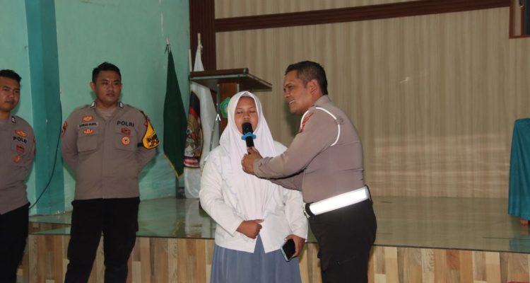 Polisi